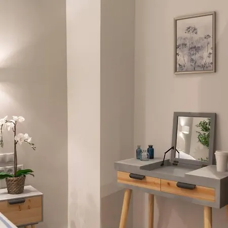 A11 Pristine & Comfy Studio Near Plaka & Parthenon Athens Exterior photo