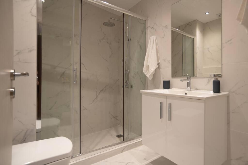 A11 Pristine & Comfy Near Plaka & Parthenon Athens