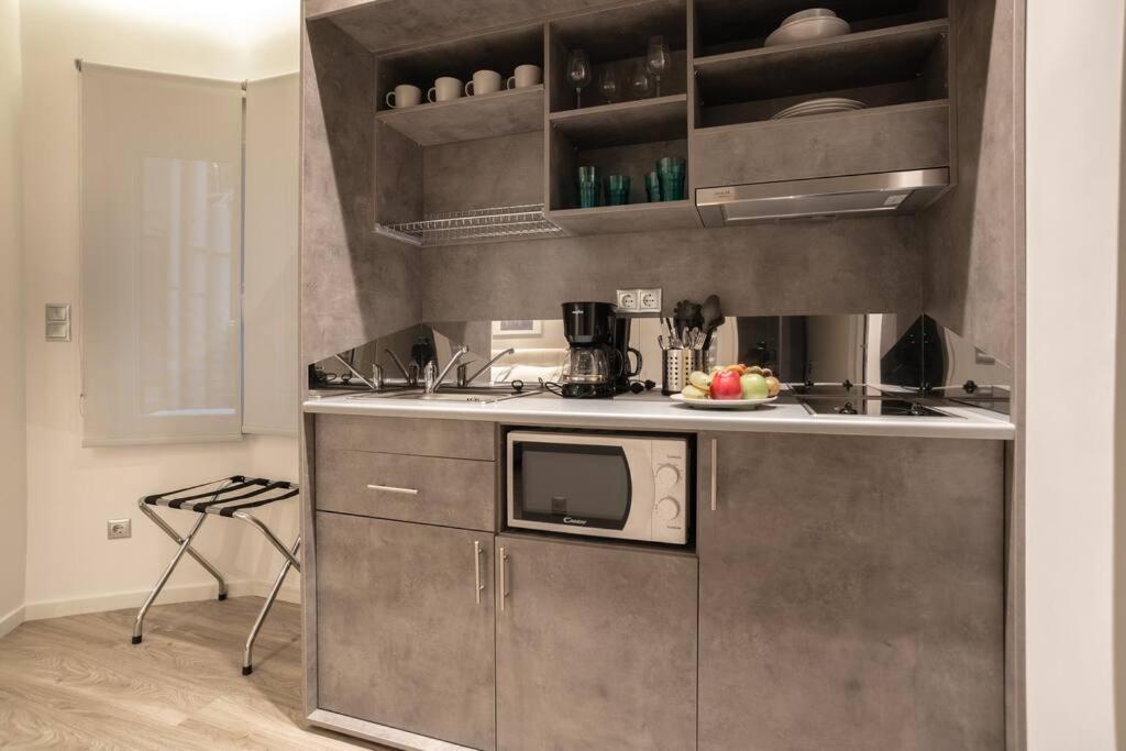 A11 Pristine & Comfy Near Plaka & Parthenon Apartment