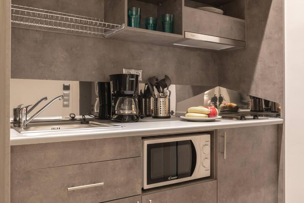 A11 Pristine & Comfy Near Plaka & Parthenon Apartment *